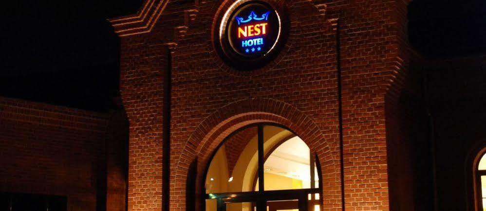 Hotel Nest Gniezno Exterior foto